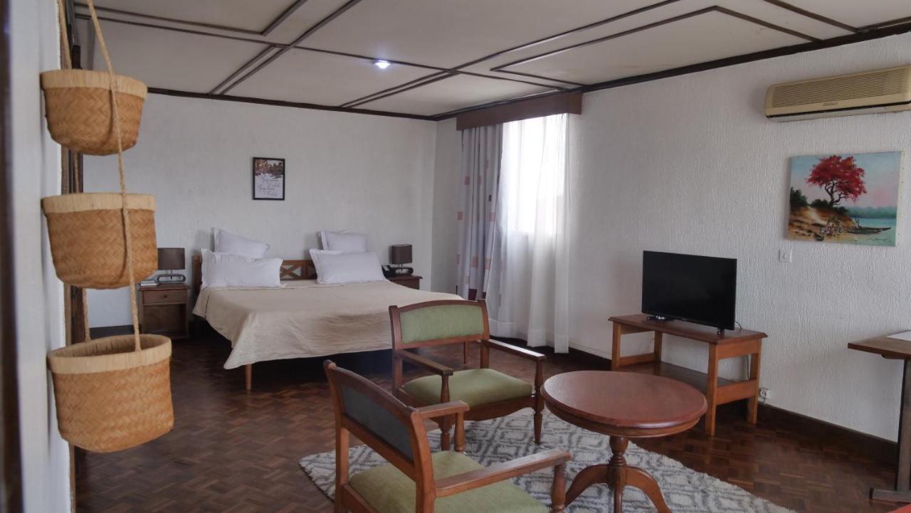 Radama Hotel Ανταναναρίβο Εξωτερικό φωτογραφία